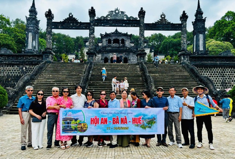  "Hành Trình Miền Trung Yêu Thương "