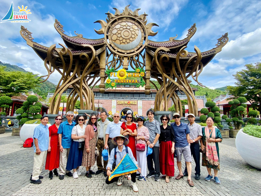 Hành trình khám phá miền Trung đầy màu sắc cùng Danatravel!