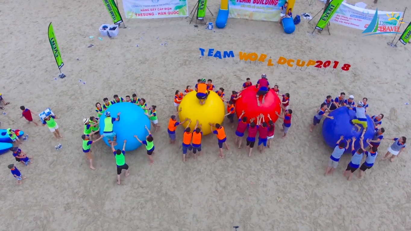 Teambuilding bãi biển Mỹ Khê Đà Nẵng
