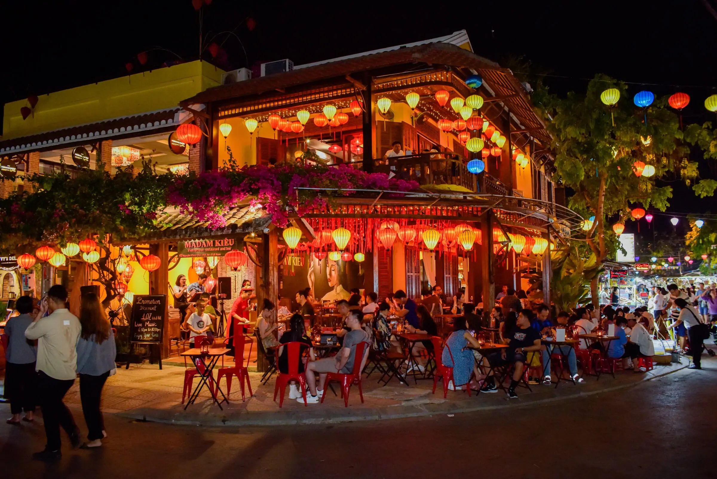 Chợ đêm Hội An