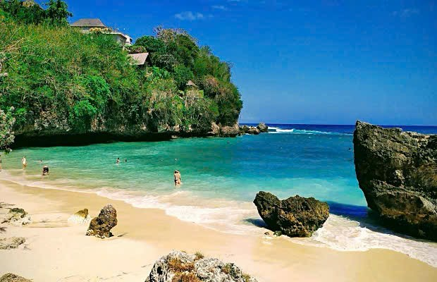 Thiên đường biển xanh tuyệt đẹp