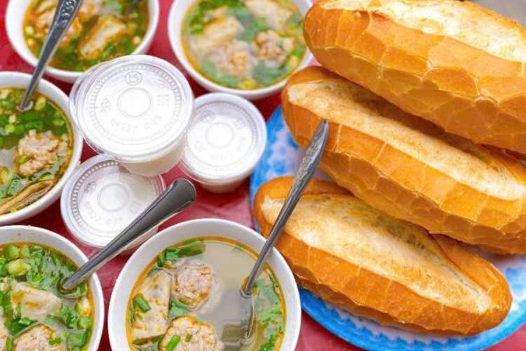 Bánh mì xíu mại