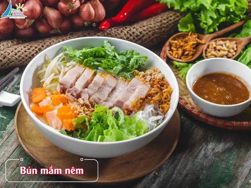 Bún mắm nêm