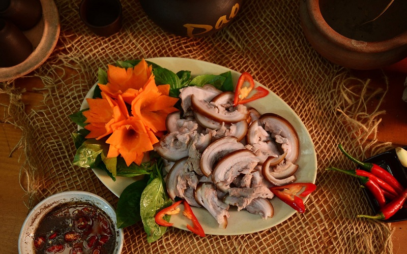 Thịt lợn mường