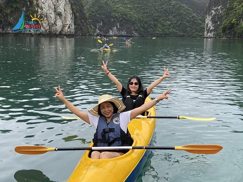 tour hạ long giá tốt