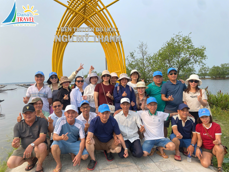 Danatravel xin gửi lời cảm ơn chân thành và sâu sắc đến Quý đoàn Phòng Văn hóa - Xã hội An Khê đã tin tưởng lựa chọn và đồng hành động cùng chúng tôi trong hành trình khám phá Huế – Phá Tam Giang 2N1D, NGÀY 18-19/04/2026