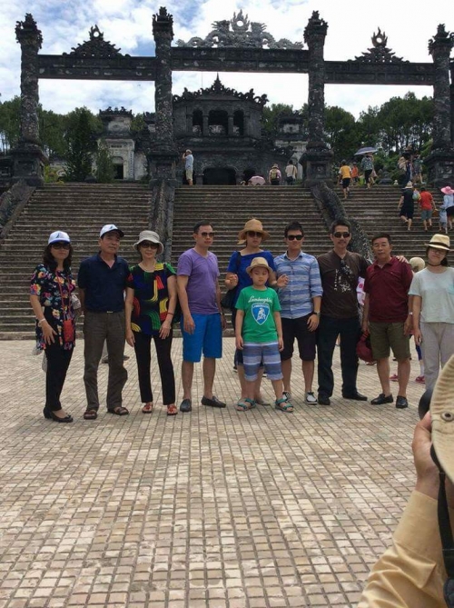 Kỷ niệm tour hành trình di sản 5 ngày 4 đêm với gia đình diễn viên Phương Hải