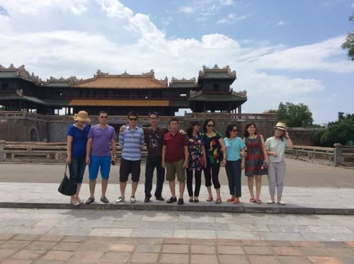 Kỷ niệm tour hành trình di sản 5 ngày 4 đêm với gia đình diễn viên Phương Hải