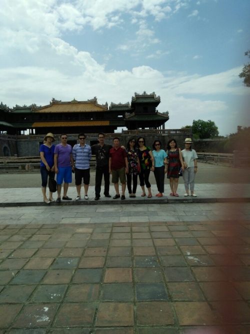 Kỷ niệm tour hành trình di sản 5 ngày 4 đêm với gia đình diễn viên Phương Hải