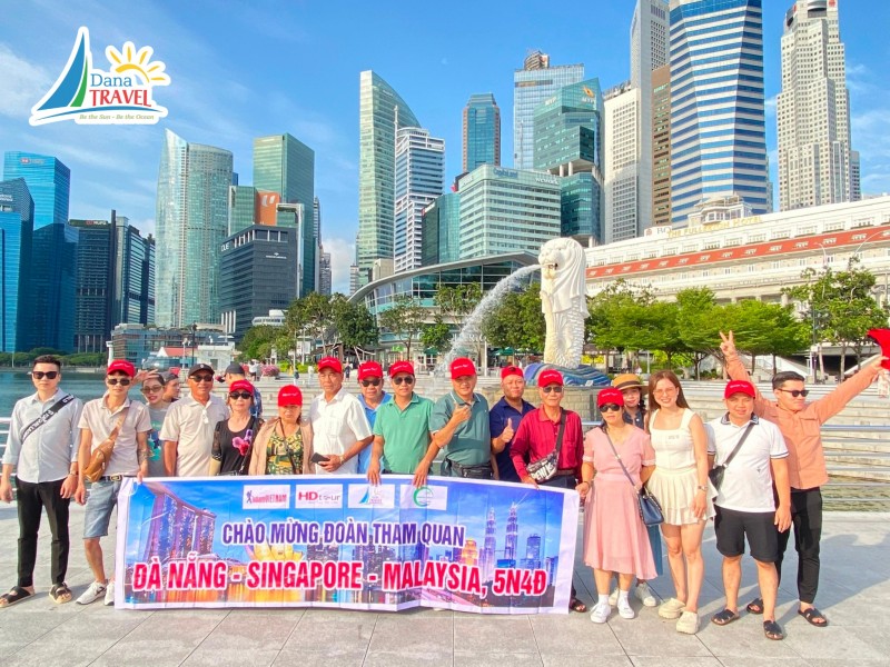 Chào đón đoàn khách tham gia tour Đà Nẵng Singapore Malaysia 5N4Đ 21-25/09/2023