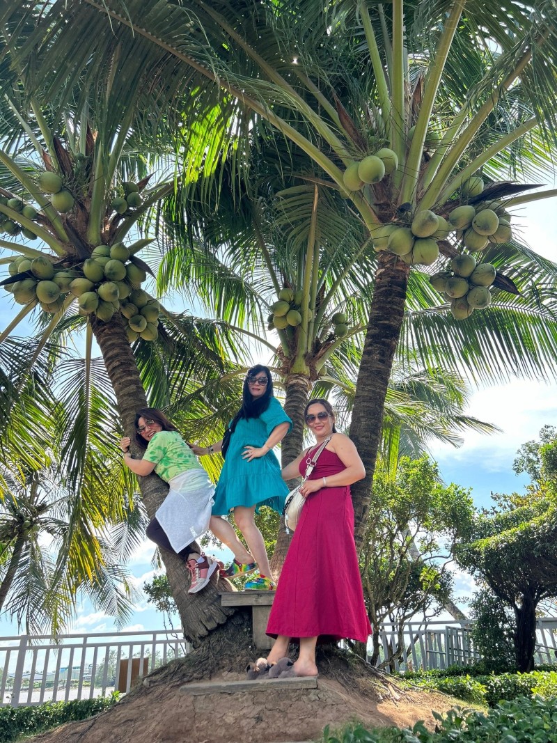 Chào đón đoàn gia đình chị Giang tham gia tour  Mỹ Tho-Bến Tre 1 ngày 18/12/2023
