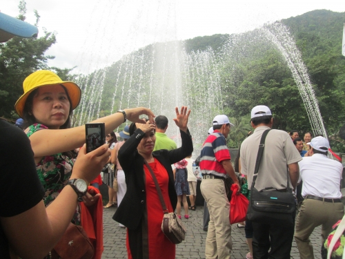 Kỷ niệm tour Bà Nà với sở giáo dục tỉnh Khánh Hòa