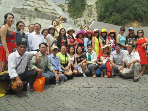 Kỷ niệm tour Bà Nà với sở giáo dục tỉnh Khánh Hòa