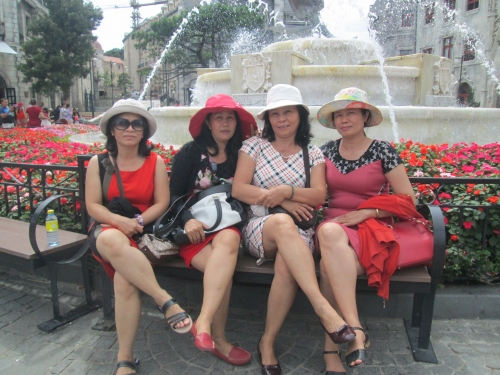 Kỷ niệm tour Bà Nà với sở giáo dục tỉnh Khánh Hòa