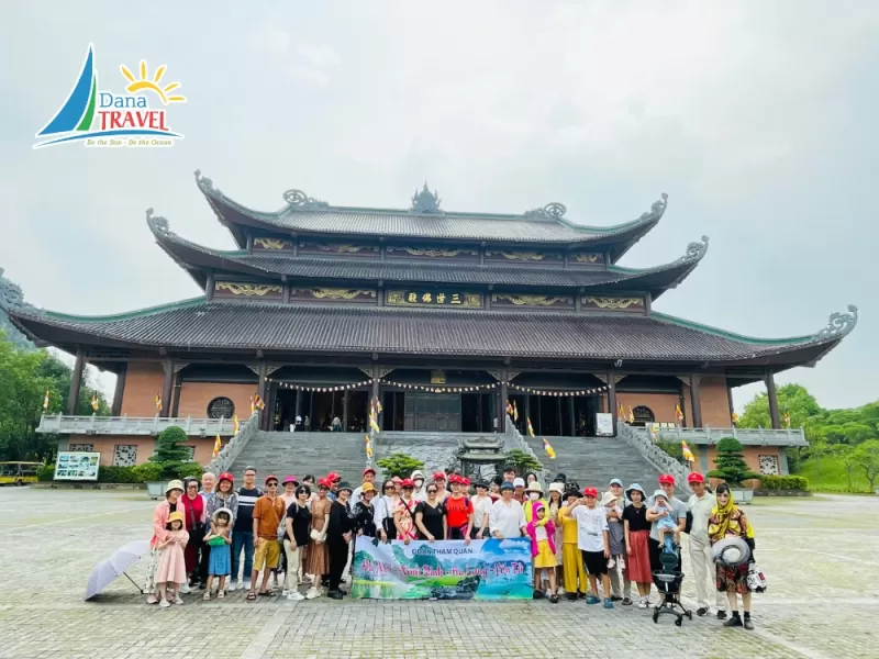 Chào đón đoàn gia đình Chị Hạ tham quan tour Hà Nội - Ninh Bình - Hạ Long - Yên Tử - Ngày 15/08 - 18/08/2024