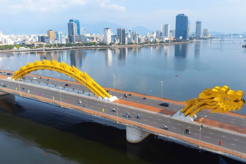 Top Địa Điểm Du Lịch Biển Hot Nhất Miền Trung Hè 2026